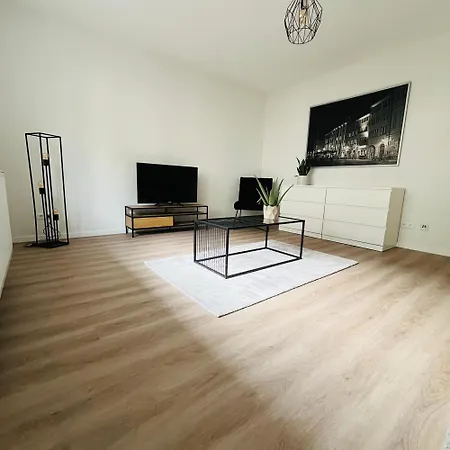 Black Forest Mit Kostenlosem Parkplatz Φράιμπουργκ